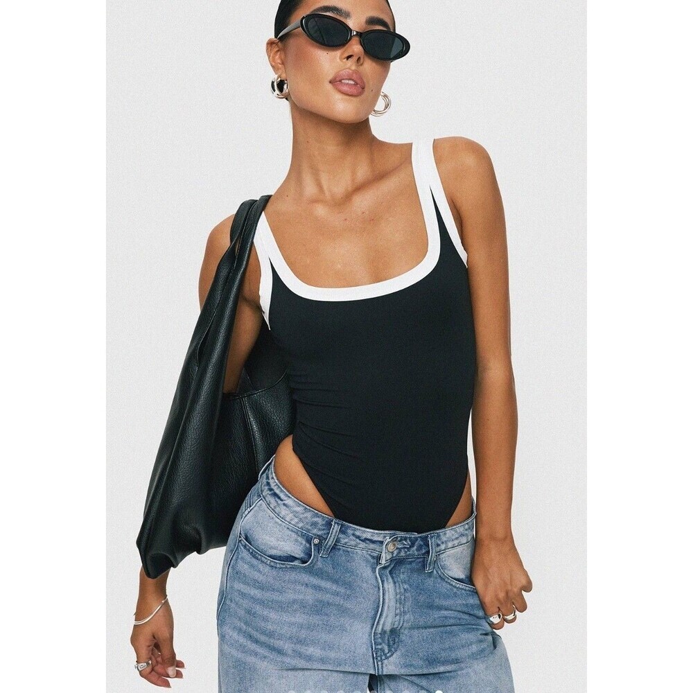 Princess Polly Astrea Bodysuit Black White Contrast Trim Scoop Neck US 10 NWT